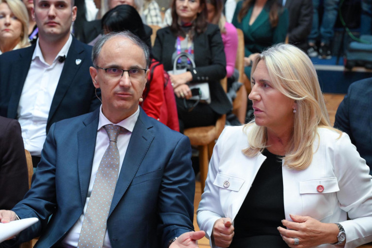 Macut: U Vladi Srbije veliki broj žena koje su eksperti u svojim oblastima