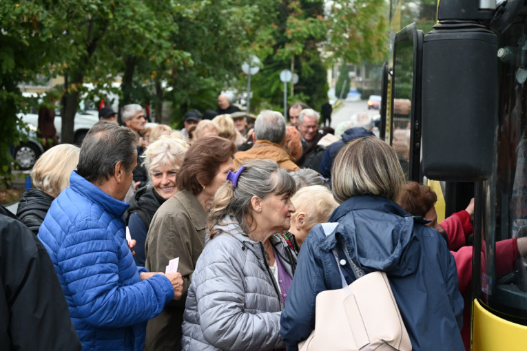 Propao deo plafona na Pravnom fakultetu u Beogradu (FOTO)