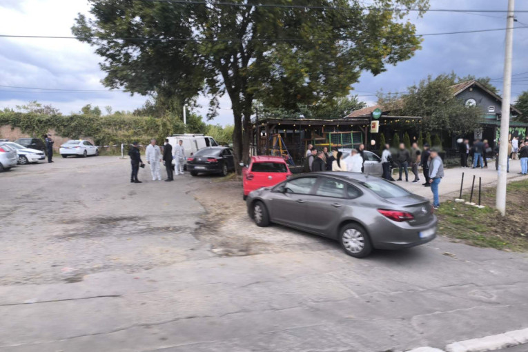 Ranjenoj u Višnjičkoj banji se i dalje bore za život: Žena satima u operacionoj sali