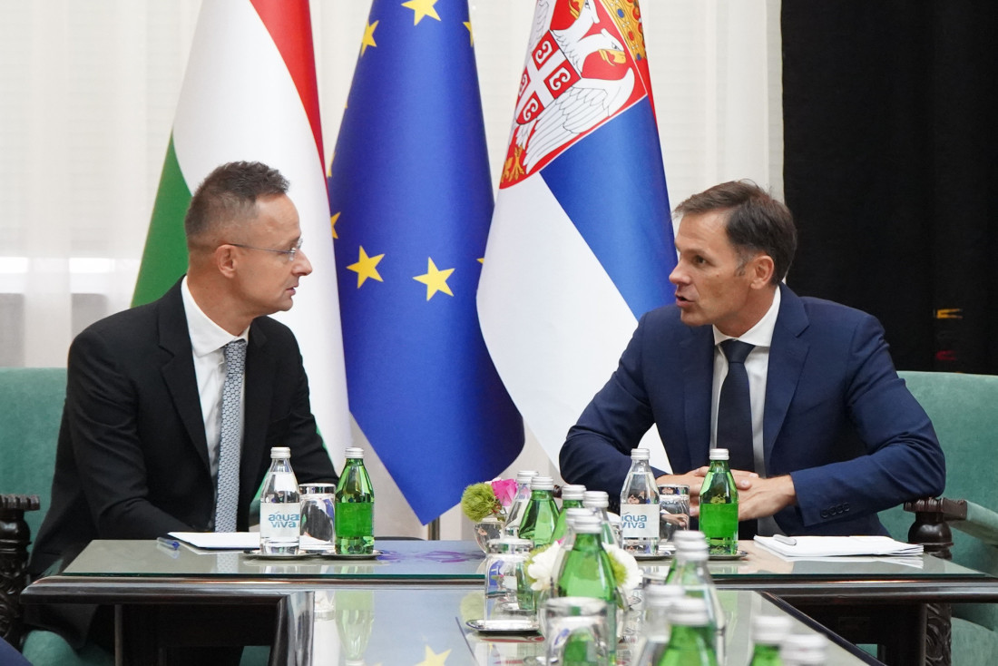 Strašan sudar na putu Čačak – Kraljevo: Vozila smrskana, dvoje povređenih