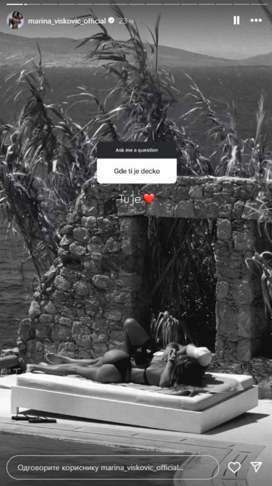 (FOTO 18+) Marina Visković s dečkom u intimnom zanosu: On je čvrsto drži, a zadnjica u prvom planu!