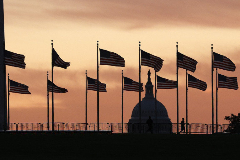 Amerika gubi milijarde: Blokada rada vlade debelo ih košta!