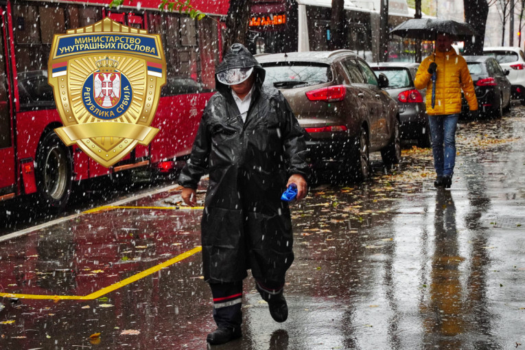 Nevreme preti Srbiji, MUP poslao hitan apel: Ove predele izbegavajte, a pomoć tražite na ovom broju