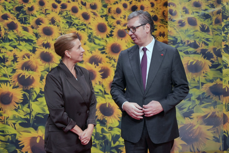 Vučić danas na Samitu Evropske političke zajednice: Zahvalnost premijerki Danske na srdačnom dočeku