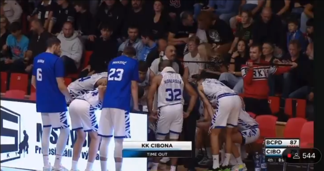 Mešalica zgrnula lovu na Onli fensu: Sa motkom osvojila olimpijsku bronzu, pa se bacila u vreli biznis (FOTO/VIDEO)