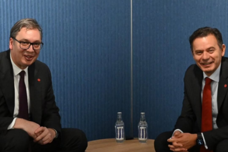 Vučić sa premijerom Portugalije u Kopenhagenu: Razmenili smo stavove o jačanju saradnje (FOTO)
