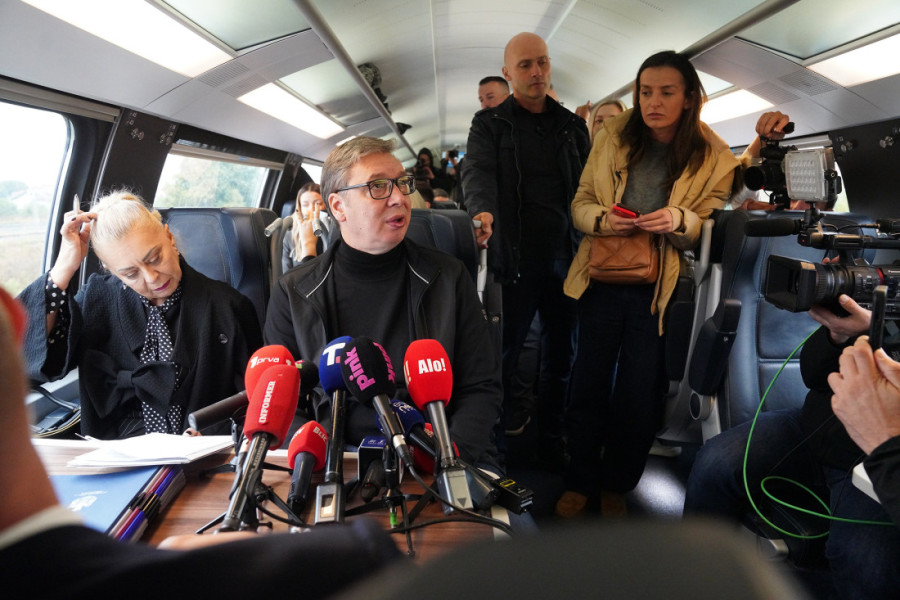 Puštena u rad deonica od Novog Sada do mađarske granice! Vučić se vratio u Beograd (FOTO/VIDEO)