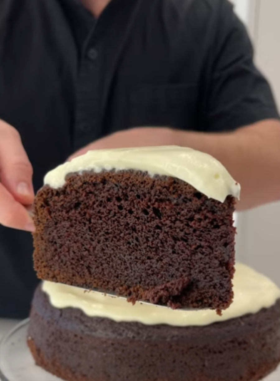 Recept dana: Ginis torta je kreacija poznate kuvarice Najdžele Loson koja će vas potpuno raspametiti