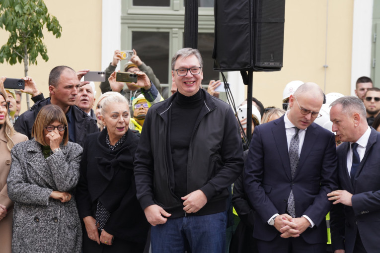 Vučević posle spektakularnog skupa: Krajišnici nikada ne zaboravljaju svoje korene i rodnu grudu! (FOTO)