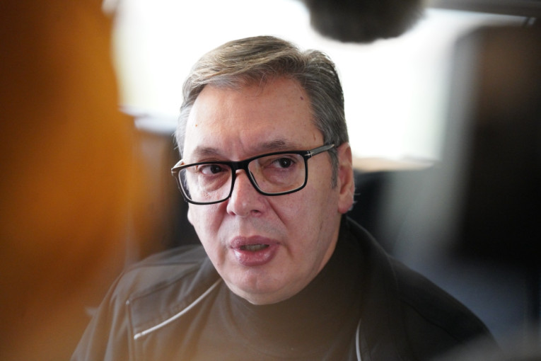 Đurić pripredio diplomatskom koru svečani ručak, posetu i obilazak Topole i Oplenca (FOTO)