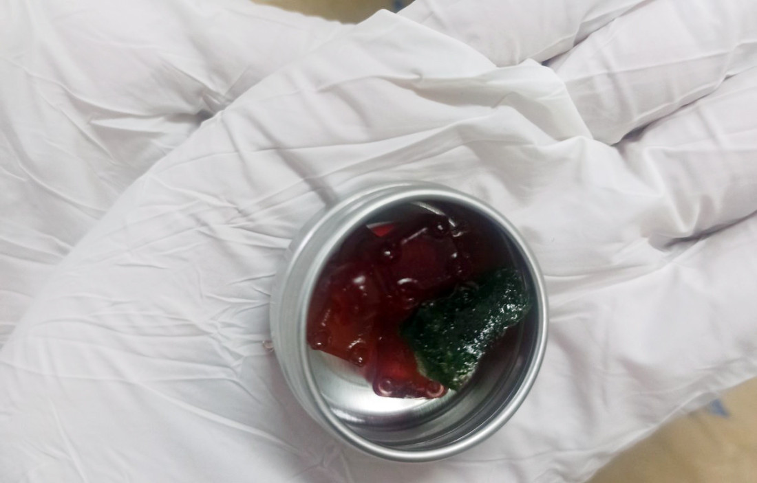 Novo pakovanje za drogu u Srbiji: Ovo su prve zaplenjene "drogirane" mede (FOTO)