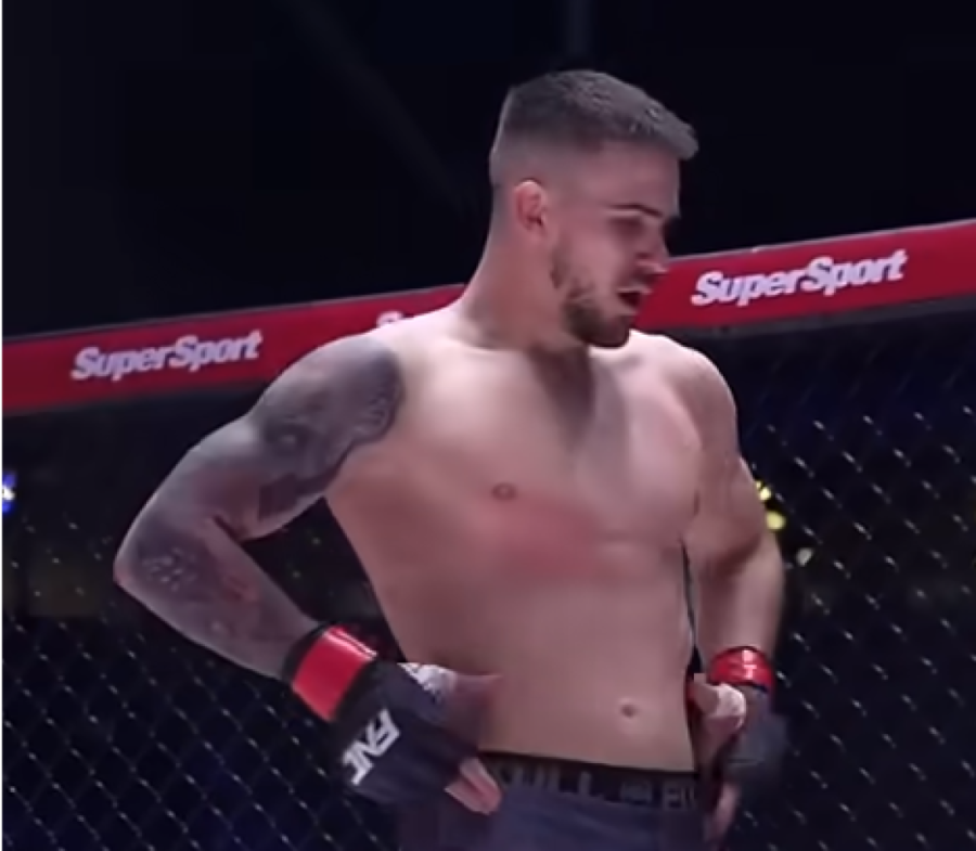 MMA borac jezivo preti Dejanu Petroviću i njegovoj ćerki! Marko Bojković im poručio: "Vrata pakla se otvaraju"