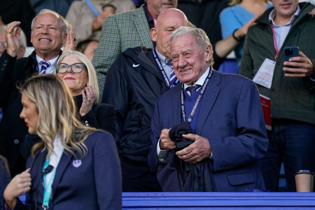 Englezi se opraštaju od Milana Mandarića: Doneo nam je strast i harizmu!