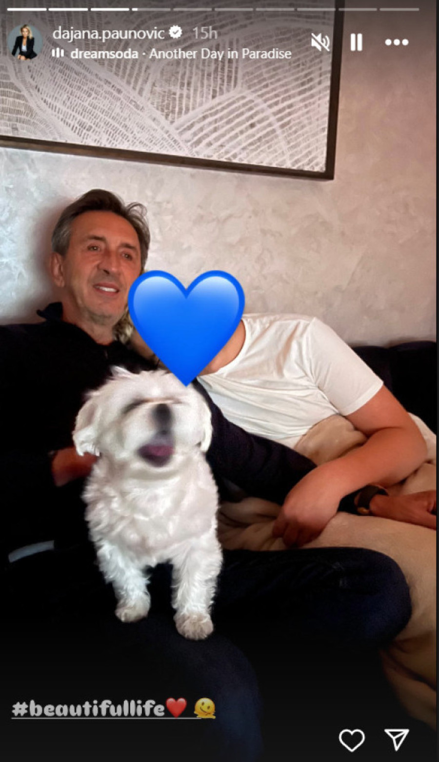 Dajana Paunović podelila fotku iz doma Žike Jakšića: Sve puca od ljubavi!