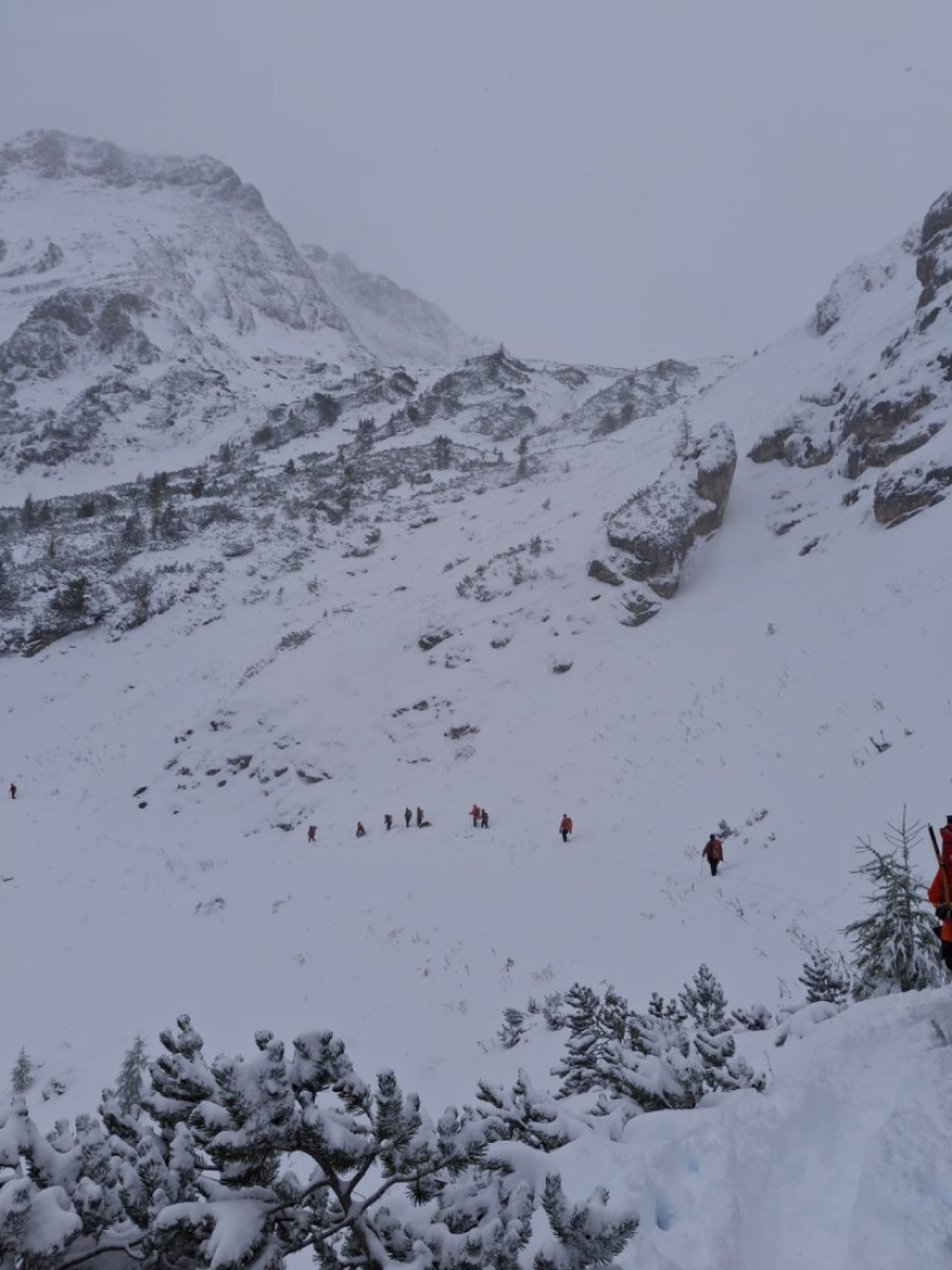 Lavina u Sloveniji napravila haos: Traga se za tri osobe!