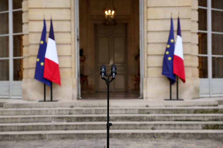 Makronova vlada ponovo u rasulu: I Bruno Le Mer podneo ostavku, nakon samo 24 sata