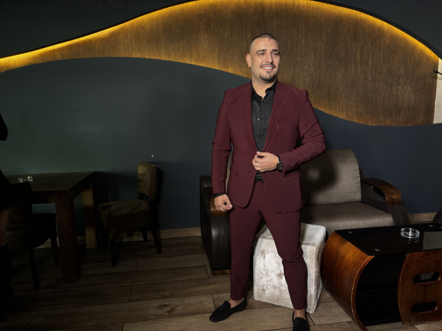 Darko Lazić od sada ima ličnog vozača: Meni očigledno ne ide, a volim da vozim!