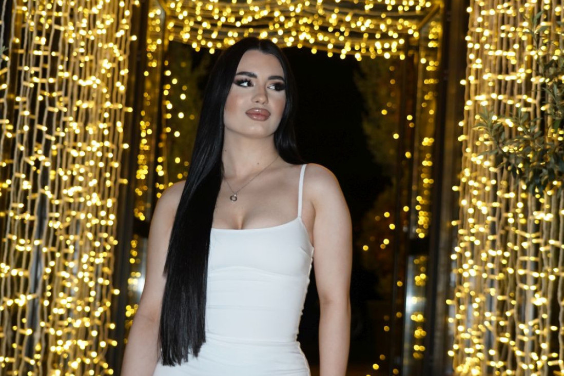 Pevačici bivši dečko poslao snimak svoje veridbe: Ovo je bila njena reakcija!