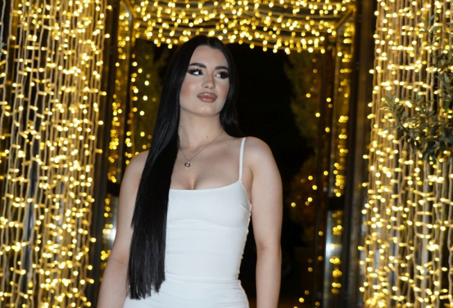 Ucenjivali je intimnim fotkama! Zorana Mićanović priznala: Sve objavljeno na po*no sajtu!