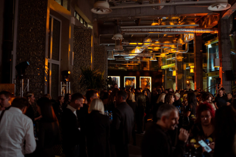 IQOS x Seletti: Spoj umetnosti i tehnologije predstavljen u Ložionici