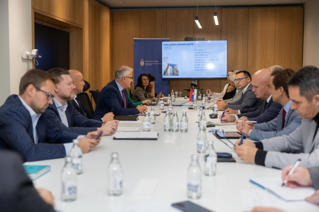 Hitan sastanak za krizne situacije! Evo koliko još imamo nafte (FOTO)