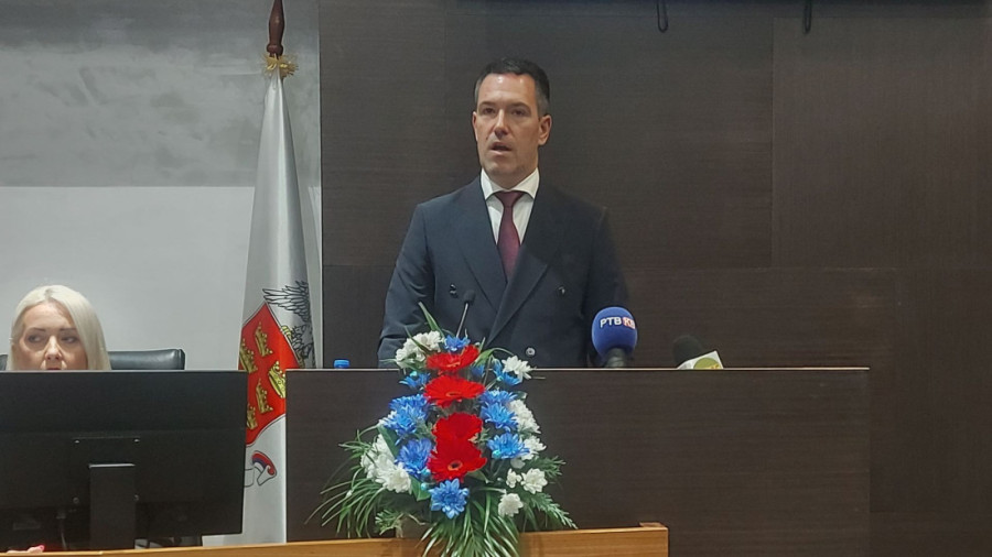 Danas je Kraljevdan: Grad na Ibru proslavio svoj dan, dodeljena priznanja istaknutim kolektivima i pojedinicima (FOTO)