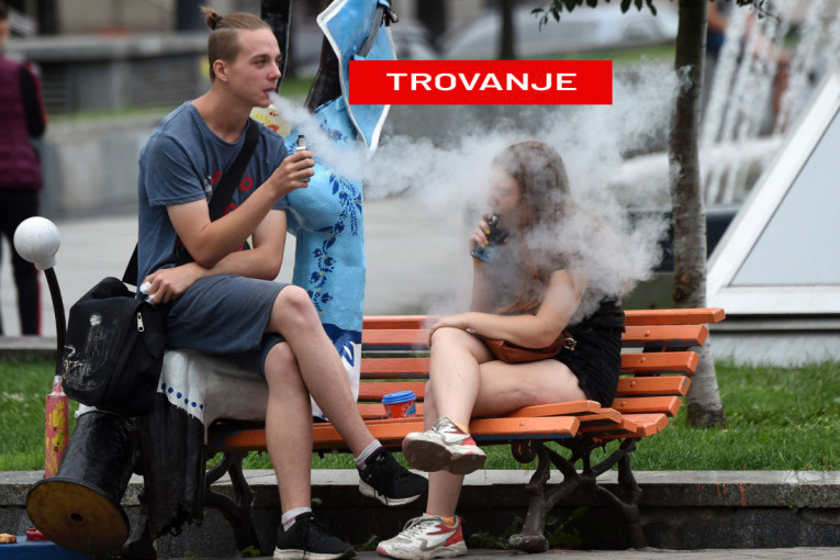 Zastrašujući podaci! Srpska deca se guše u e-cigaretama, prvi smo na svetu!