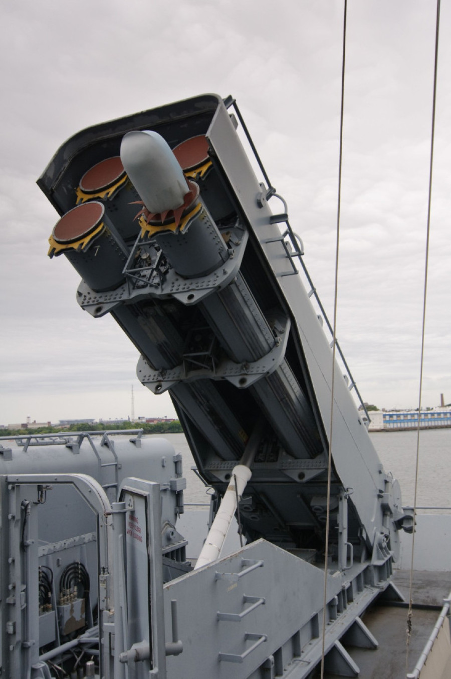 Prepreka za preprekom: Čak i ako Ukrajina dobije "Tomahavk", udariće glavom o zid