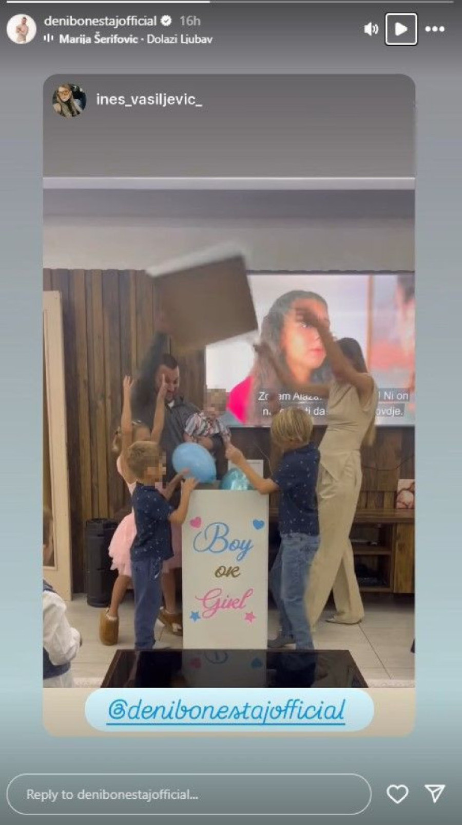 Naš poznati pevač čeka šesto dete, a sada otkrio pol bebe! (FOTO)