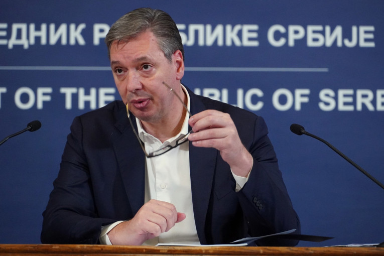 Predsednik poslao Hrvatima bolnu poruku: Srbija hoće da kupi HEP, i plaćamo 50 odsto više!