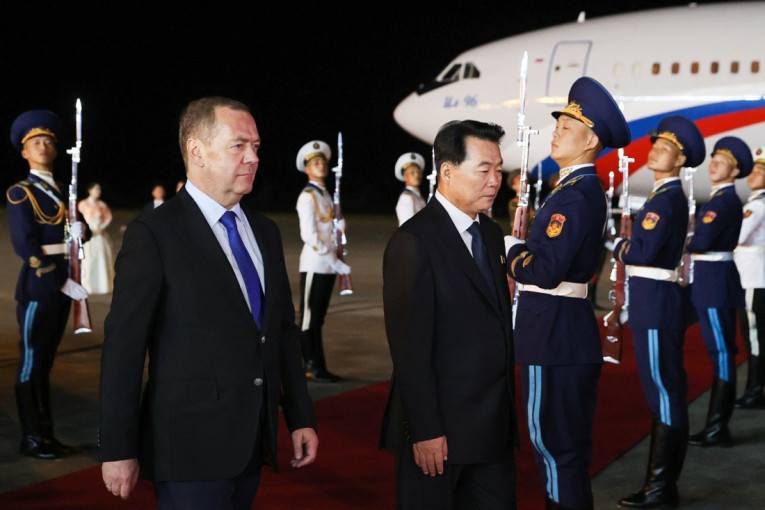 Sprečen teroristički napad u Belgiji: Premijer na meti udara kamikaza dronom!