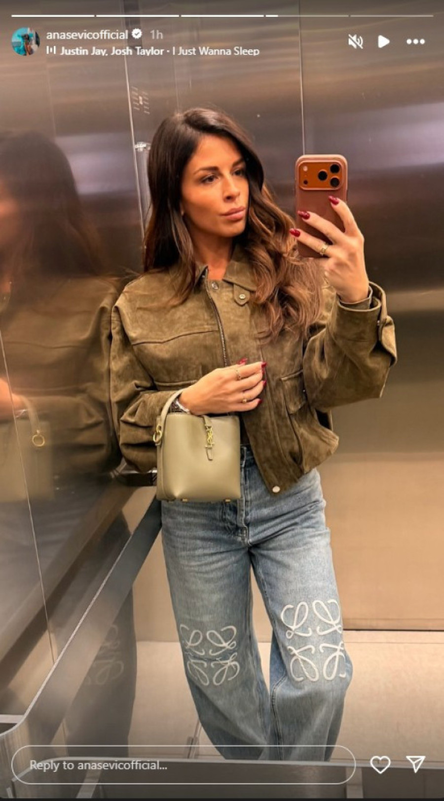 Ana Sević bez trunke šminke: Voditeljka u opuštenom izdanju, evo kako izgleda (FOTO)