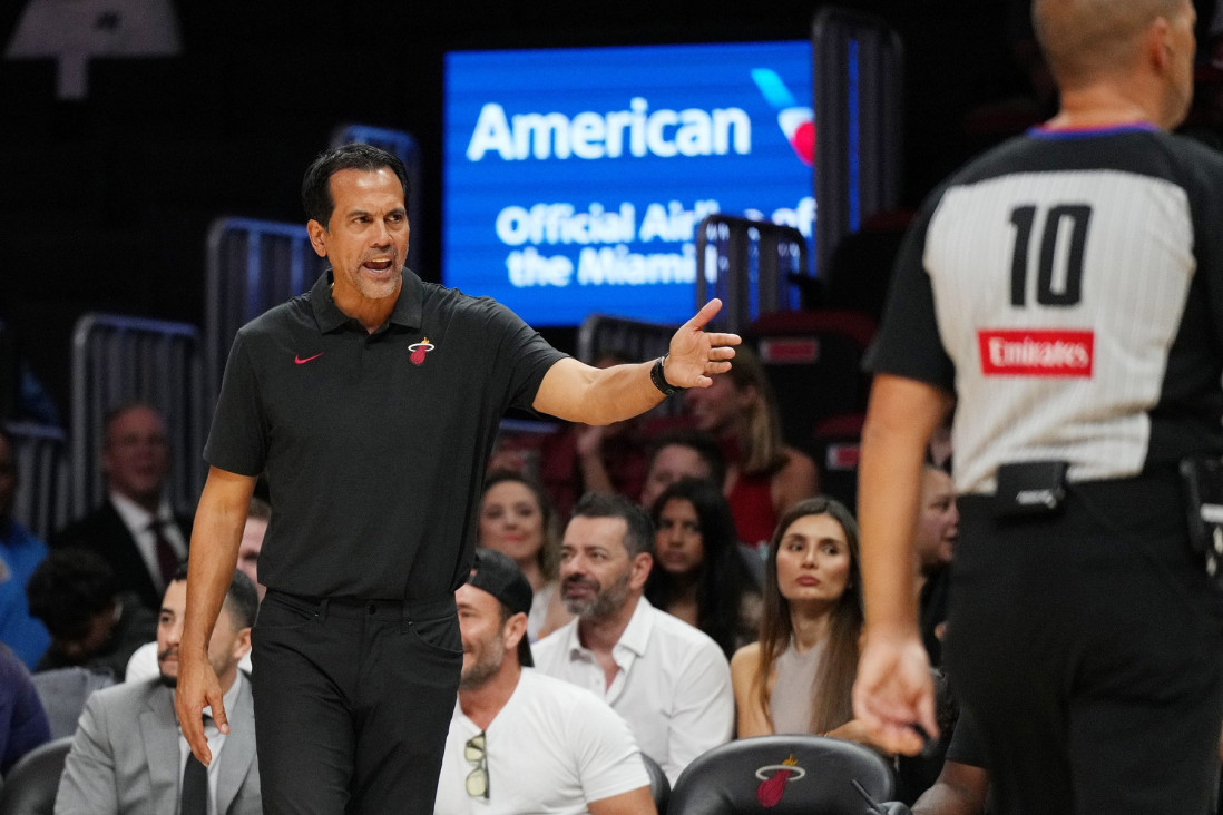 Kraj ere Stiva Kera! Drim tim dobija novog selektora - Jovićev trener preuzima SAD!