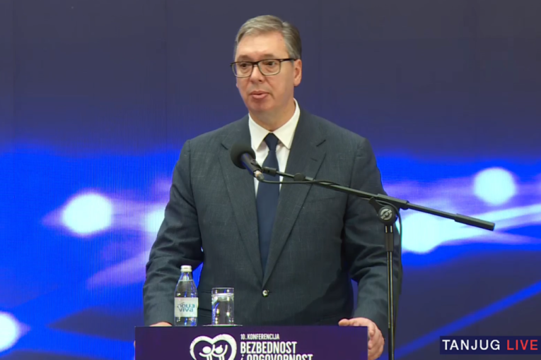 Predsednik zatražio pooštravanje kazni za krivično delo silovanje​: Vučić na konferenciji o bezbednosti dece (VIDEO)