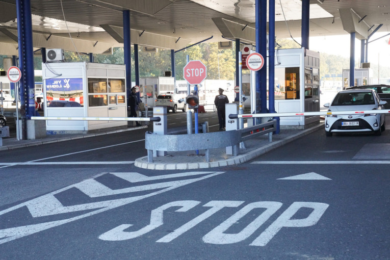 Vozači, pripremite se: Čekanje na granicama i do pet sati!