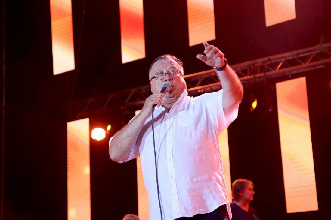 "Dok ste vi živi, živ je i moj otac!" Dino Bešlić se s knedlom u grlu obratio okupljenima u Sarajevu