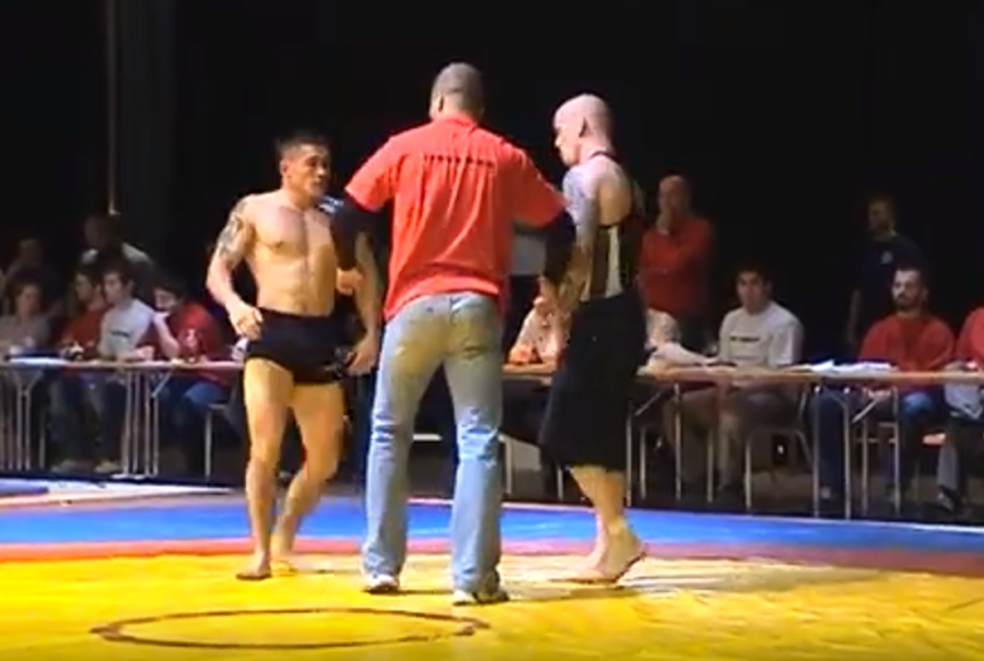 Tasmanijski đavo u bekstvu! Bivši MMA borac napao taksistu jer nije hteo da primi evre!