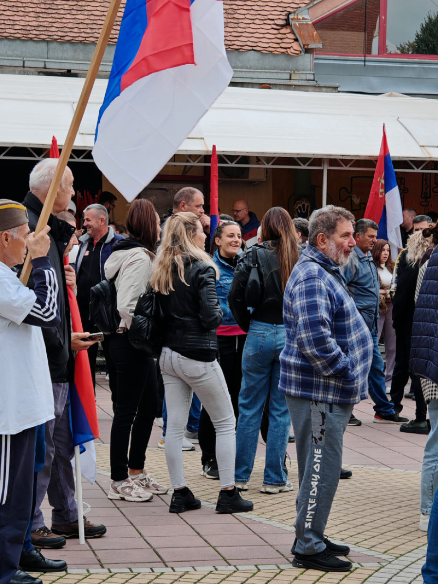 Uz svoju braću! Održani skupovi u više od 200 mesta - glavna poruka podrška Srbima na KiM! (FOTO/VIDEO)