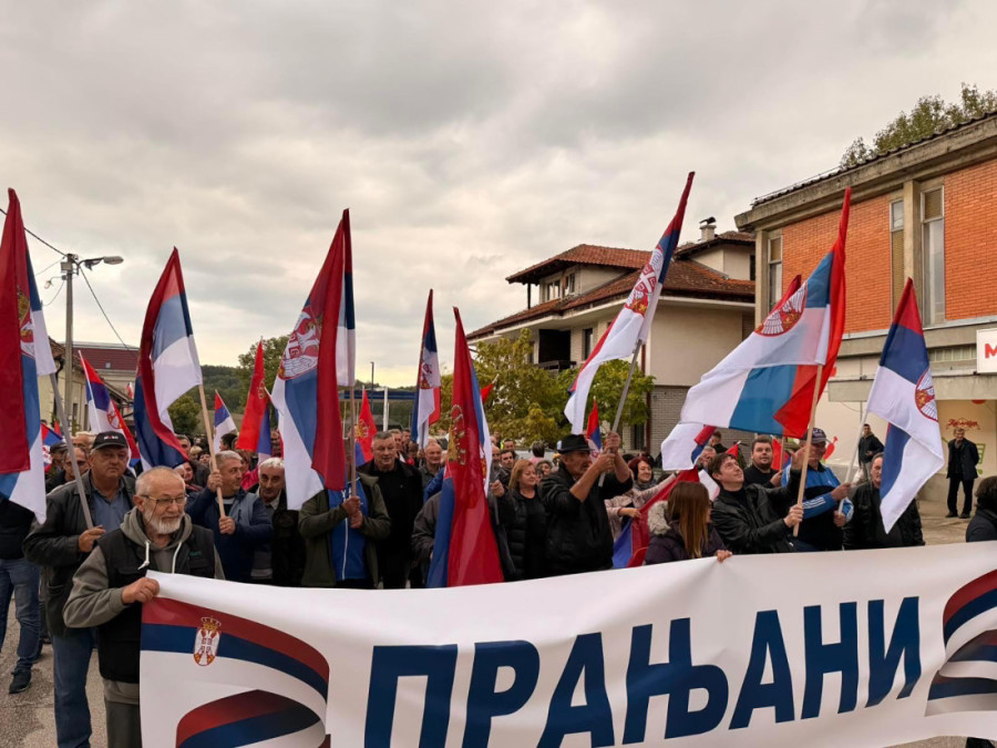Uz svoju braću! Održani skupovi u više od 200 mesta - glavna poruka podrška Srbima na KiM! (FOTO/VIDEO)