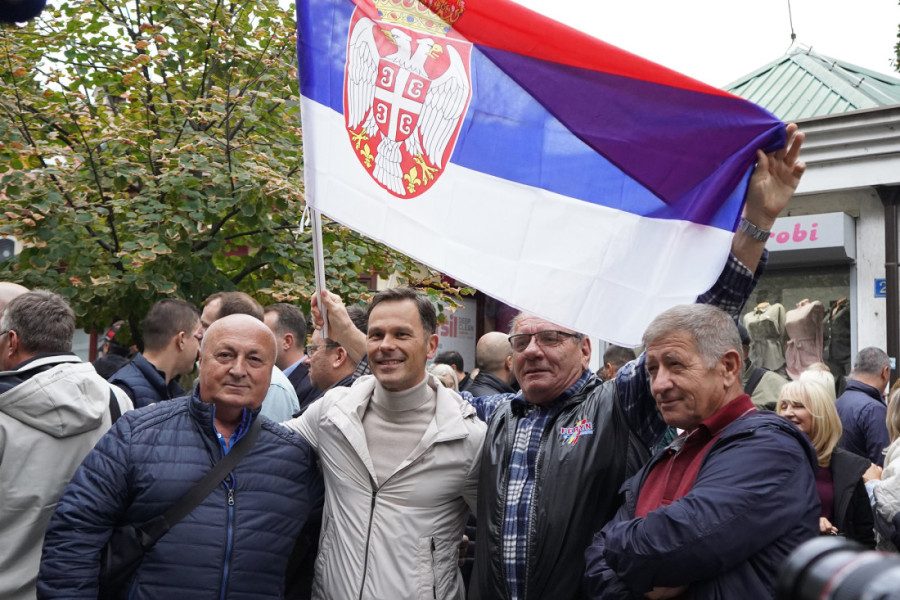 Uz svoju braću! Održani skupovi u više od 200 mesta - glavna poruka podrška Srbima na KiM! (FOTO/VIDEO)
