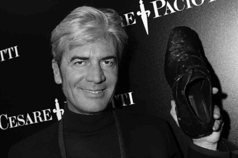 Zario je bodež u simbol elegancije, a sada se svet mode oprašta od legende: Porodica se oglasila potresnom porukom