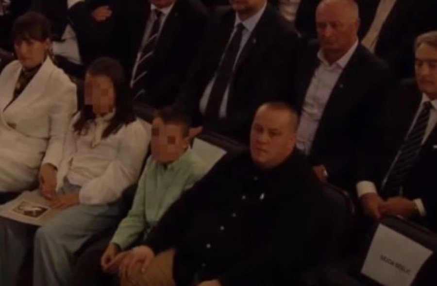 Udovica Halida Bešlića nije došla na komemoraciju: Ovo je najtužniji prizor (FOTO)