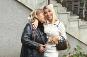 "Ispunila sam ono što sam obećala ocu na samrti" Jovana Jeremić objavila fotku sa majkom