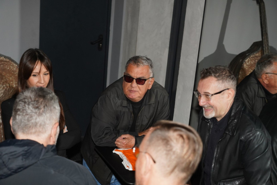 Komemoracija Dejanu Gvozdenu: Odlazak dobrog čoveka i muzičara sa dostojanstvom