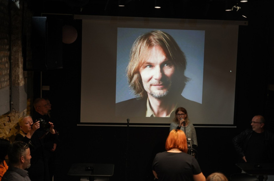 Komemoracija Dejanu Gvozdenu: Odlazak dobrog čoveka i muzičara sa dostojanstvom