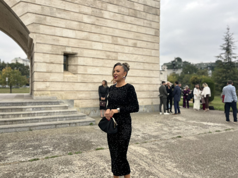 Naša pevačica ostala bez oba roditelja: "Tata je nasrnuo na mene pod dejstvom alkohola"