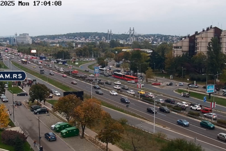 Bore se za život povređene žene: Dvoje muškaraca stabilno, epilog teškog udesa u tunelu Munjino brdo (FOTO)