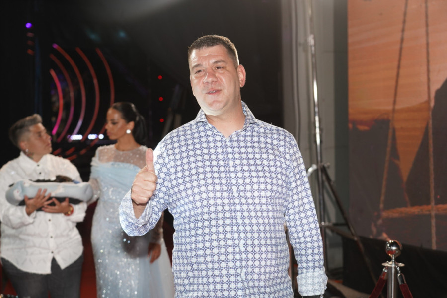 Mina Vrbaški bila s oženjenim reperom iz "Crnog Ceraka"? Oglasila se zadrugarkina majka!