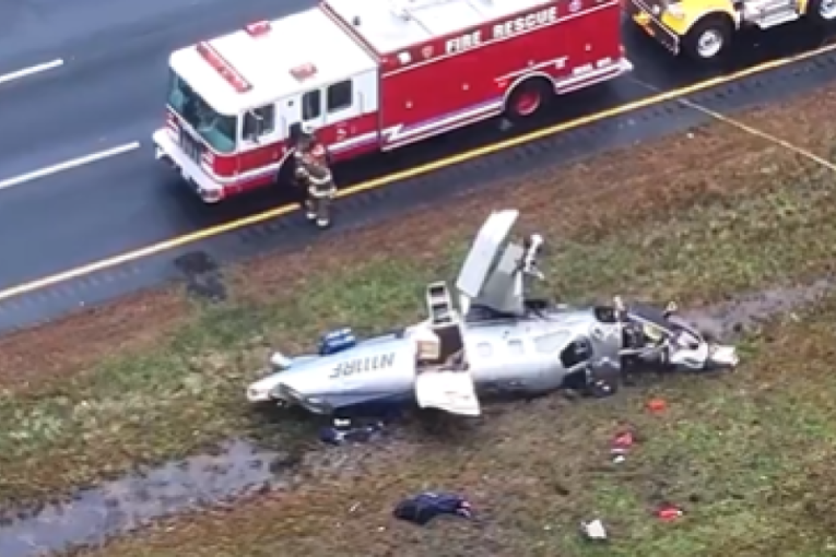 Tragedija: Srušio se avion, poginuli svi putnici (VIDEO)