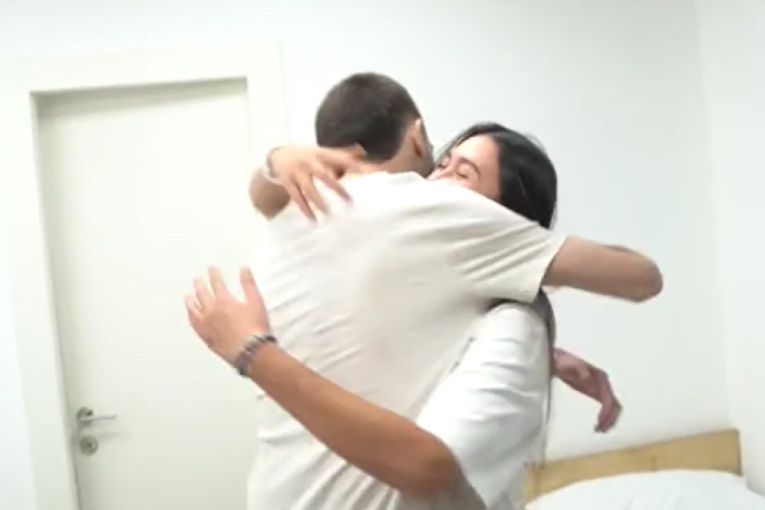 Ljubav koja je preživela Gazu: Noa i Avinatan zagrljeni posle 738 dana pakla! (FOTO)